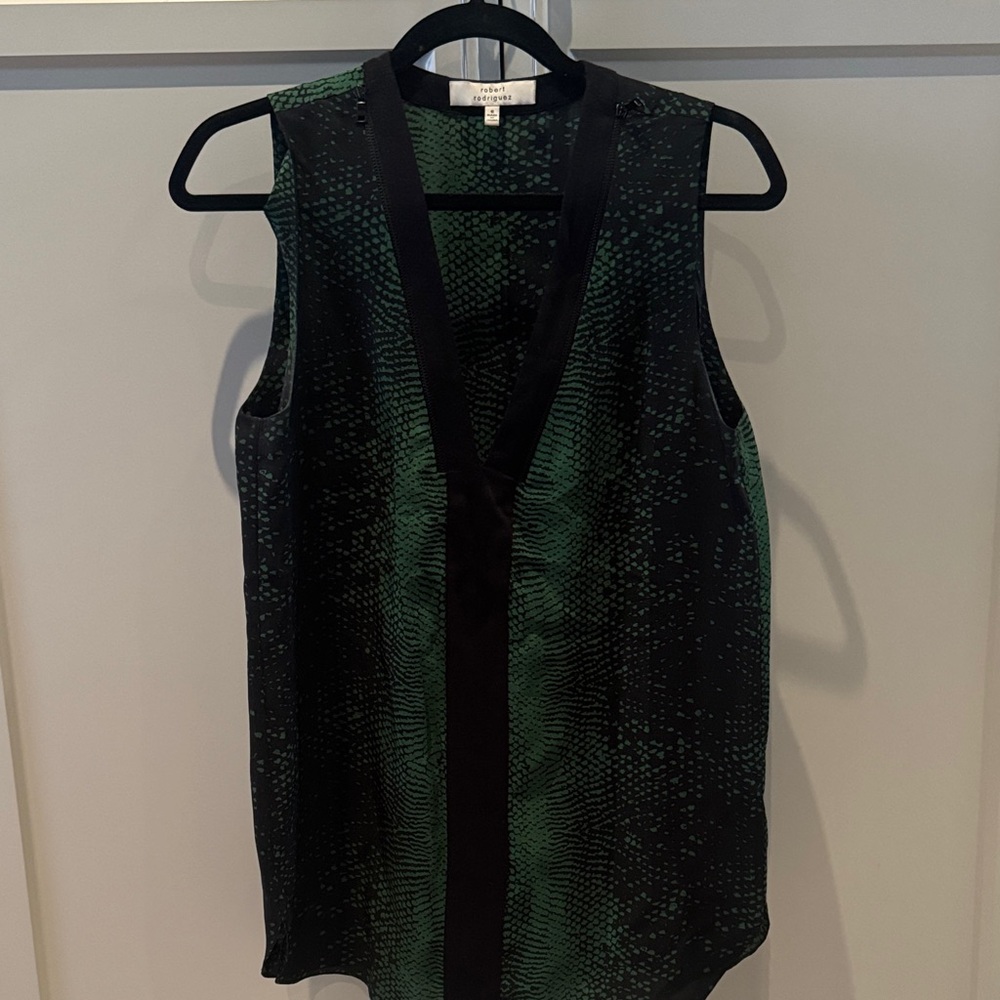 Robert Rodriguez Emerald and Black V-Neck Blouse